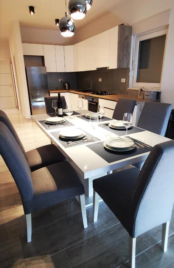Cozy Comfortable Flat - Beautifull Panoramic View Makarska Exterior foto